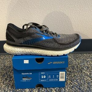 Men’s glycerin Size 10